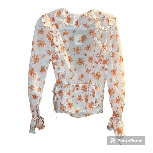Free People Amanda Ruffle Long Sleeve Top Size Medium Lightweight & Comfortable - Picture 3 of 12